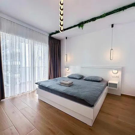 Apartment Sea Pearl Retreat F69