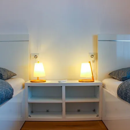 Sea Pearl Retreat F69 Apartment