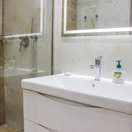 Apartment Sea Pearl Retreat F69