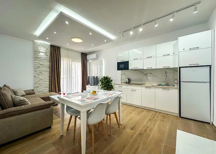 Sea Pearl Retreat F69 Apartment