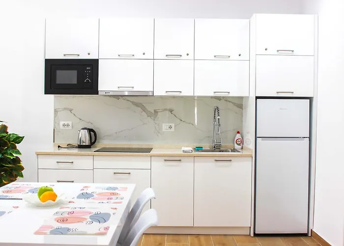 Apartment Sea Pearl Retreat F69 Golem (Tirana)